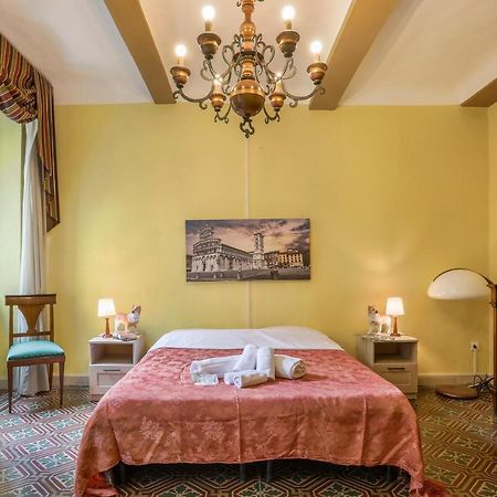 Apartment & Rooms In Lucca Center - Exterior photo
