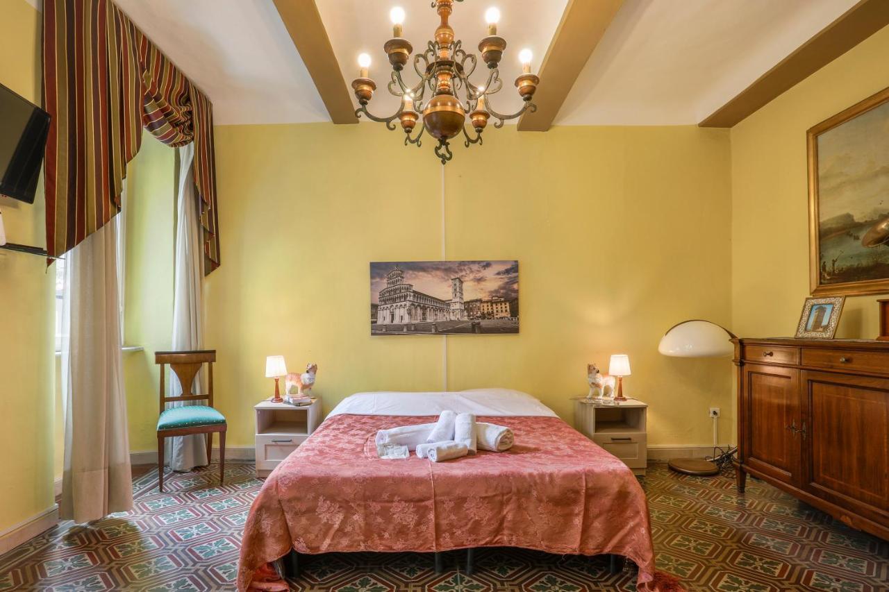 Apartment & Rooms In Lucca Center - Exterior photo