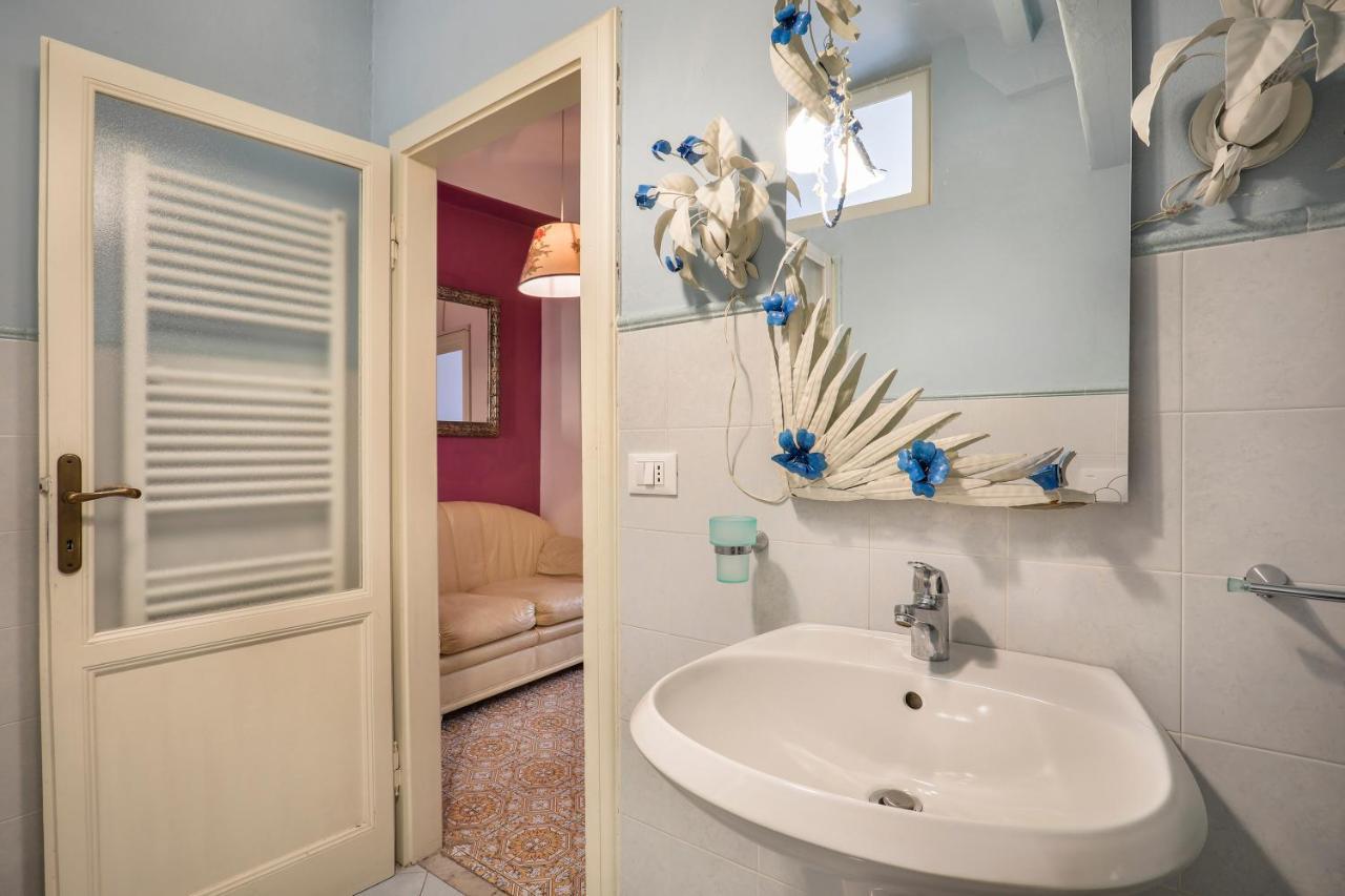Apartment & Rooms In Lucca Center - Exterior photo